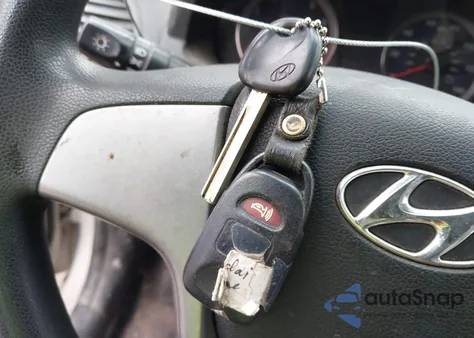 2016 Hyundai Accent Se z USA, uszkodzony, nr VIN KMHCT4AE8GU003684